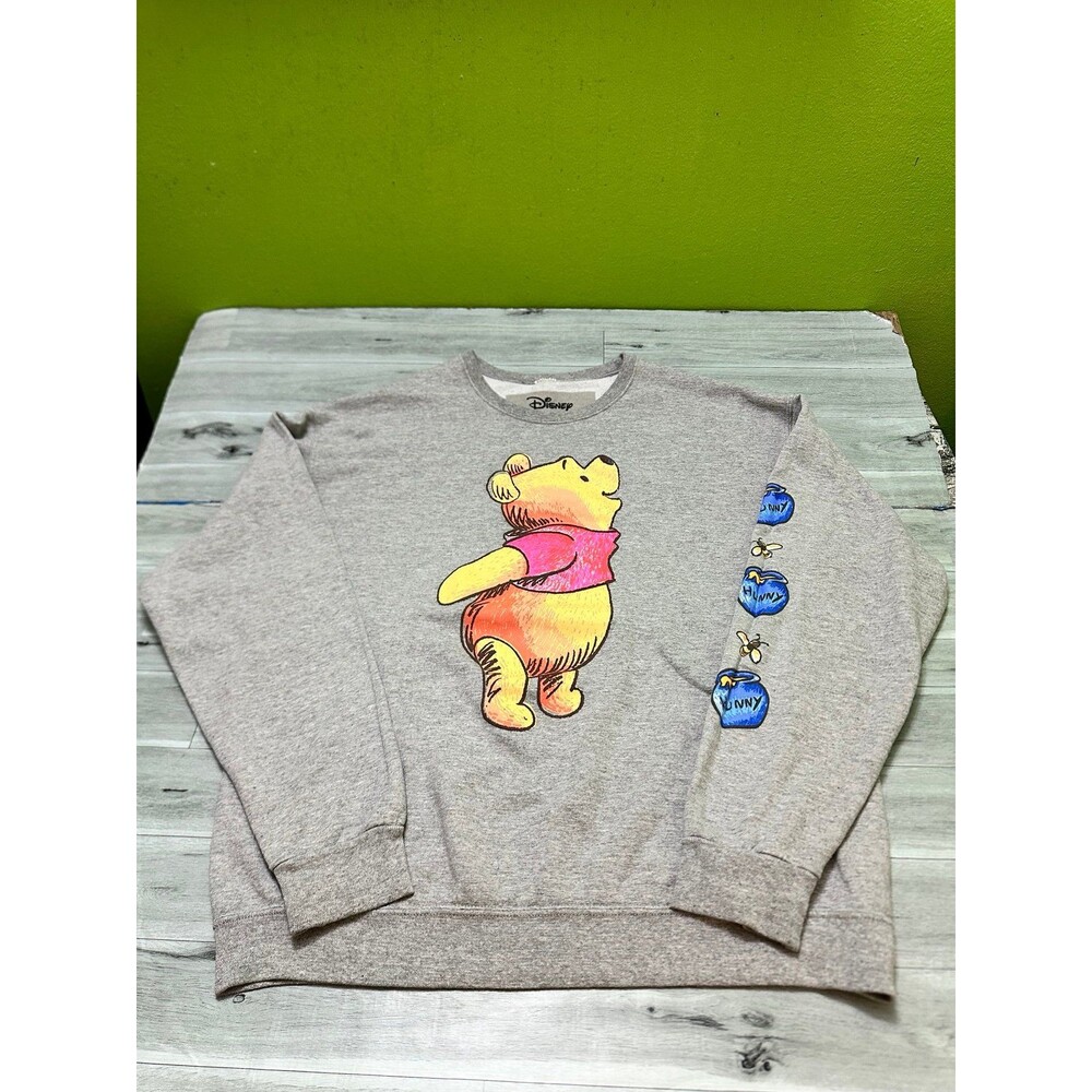 Disney Gray Crewneck Sweatshirt with Colorful Winnie the Pooh Graphic L